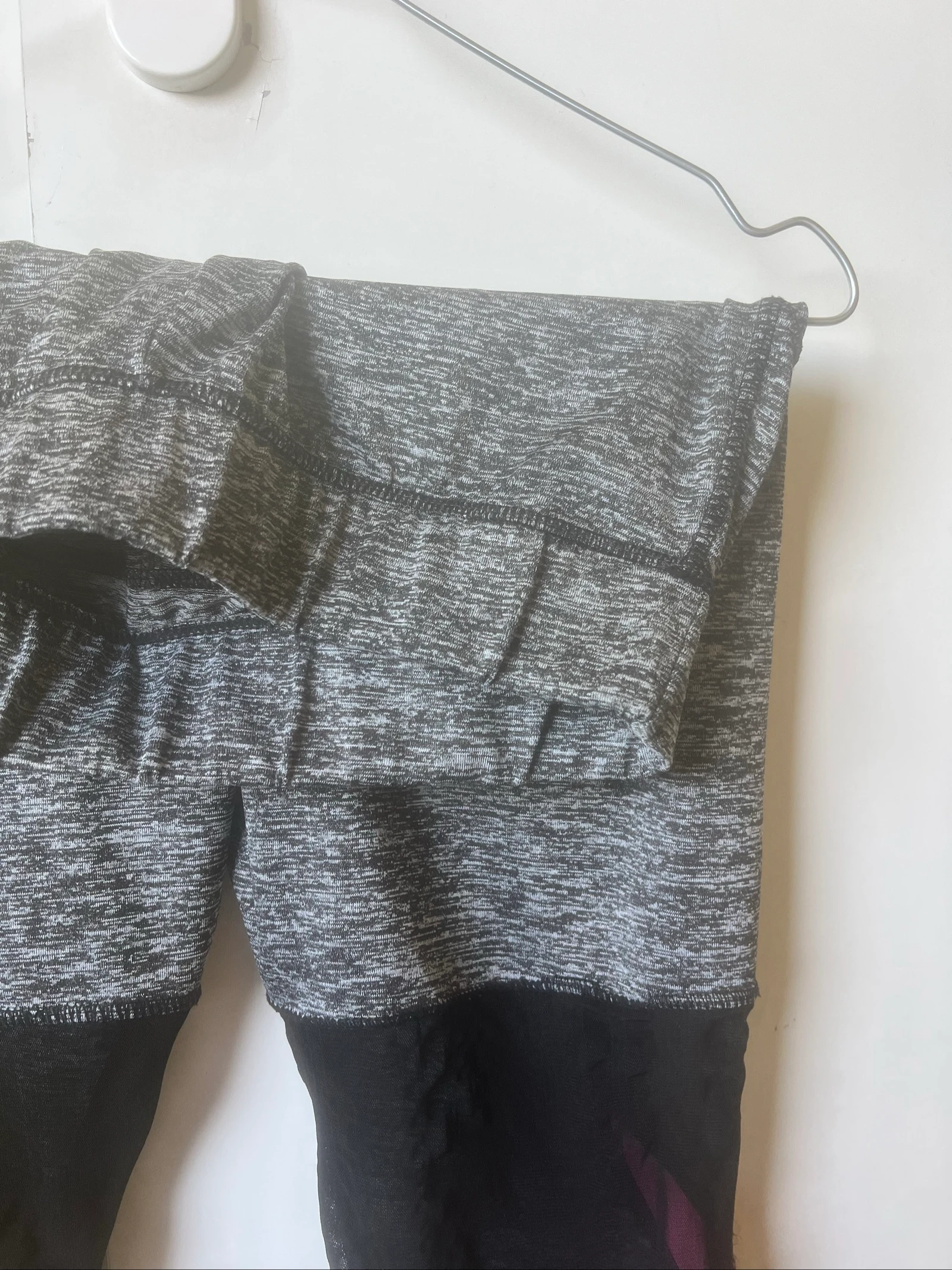 Grijze chiné en zwarte mesh sportlegging – photo 4